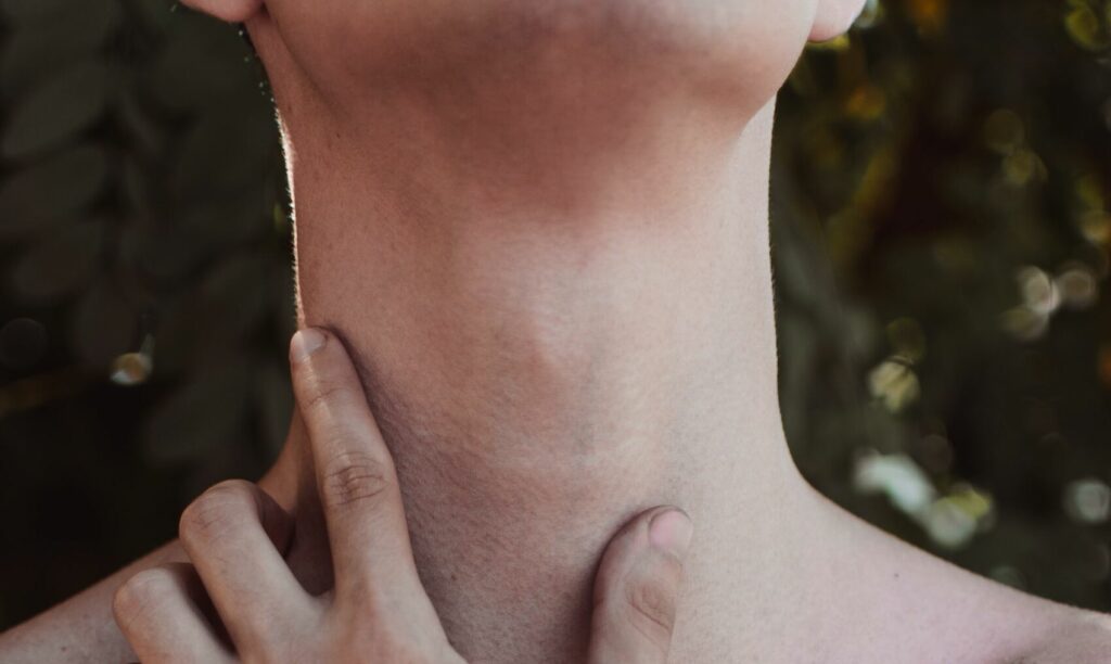 Hals eines Menschen